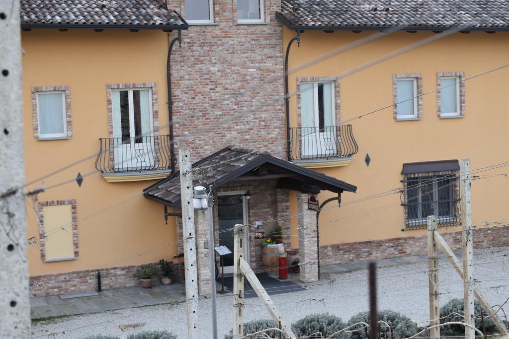 Mongalletto Castellinaldo Exterior foto